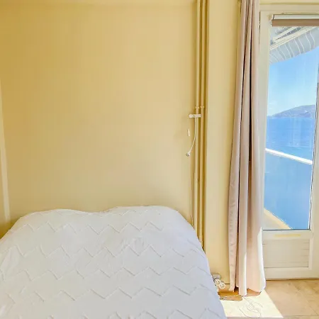 Appartement En Bord De Toulon